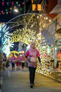 BIB: 15247
                            <button type="button" onclick="openModal(24742739)" class="btn btn-primary btn-sm float-right btn-popup" data-toggle="modal" data-target=".modal-high-quality">
                        <i class="fas fa-shopping-cart"></i> Add to Cart
                    </button>
                                            <button type="button" onclick="isThisMe(24742739, true)" class="btn btn-success btn-sm float-right btn-popup btn-isme hidden" data-toggle="tooltip" data-placement="bottom" title="นี่คือรูปของคุณใช่ไหม คลิกที่นี่เพื่อเอาเข้าอัลบั้ม">
                        <i class="fas fa-plus"></i> Add to album
                    </button>
                    <button type="button" onclick="isThisMe(24742739, false)" class="btn btn-warning btn-sm float-right btn-popup btn-isnotme hidden">
                        <i class="fas fa-ban"></i> Remove from album
                    </button>